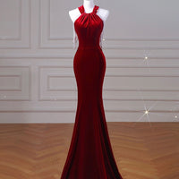 Vespera Velvet Fishtail Cocktail Dress
