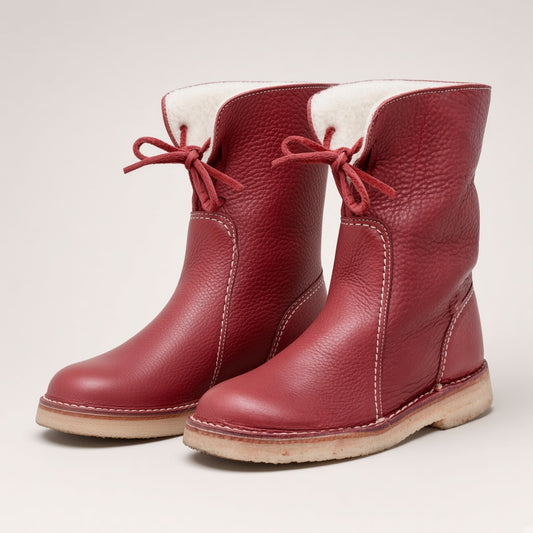 Large Size Women's Casual Lace-up Fleece Warm Martin Boots — 4K product hero