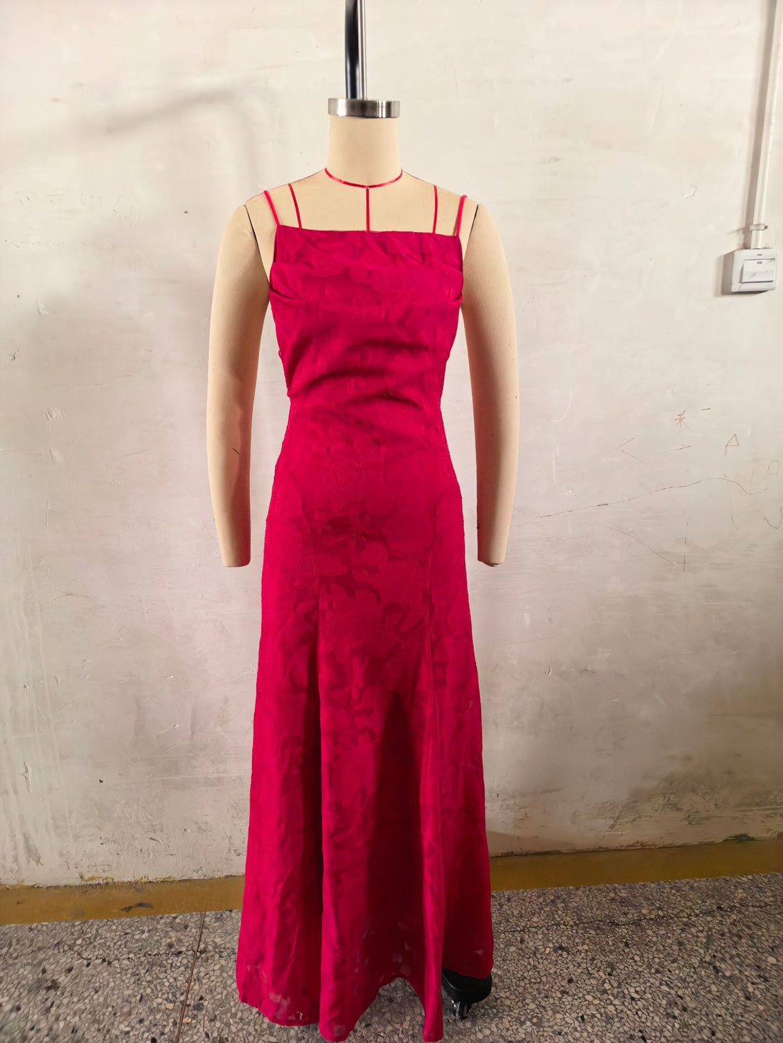 The Lace Backless Evening Dress — women’s Dress, ENIGMAE