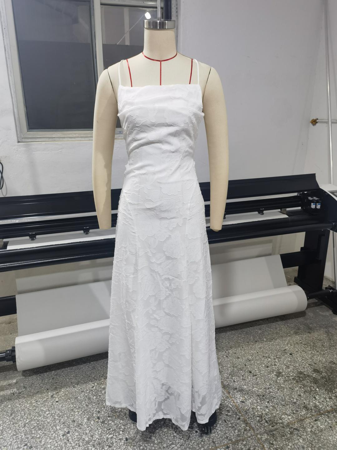 The Lace Backless Evening Dress — women’s Dress, ENIGMAE