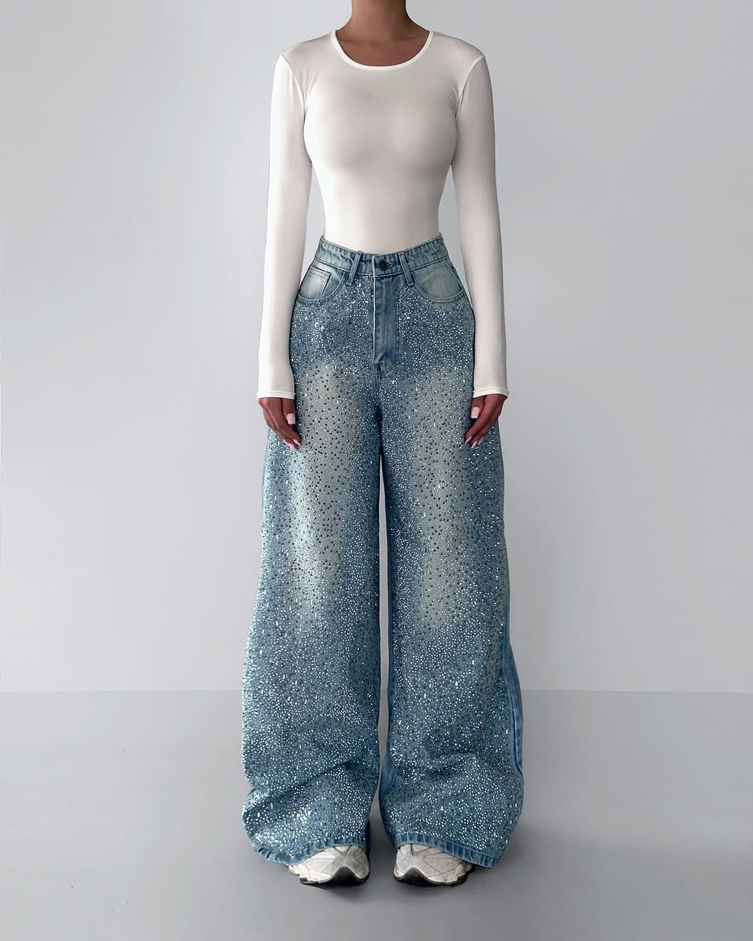 Irregular Rhinestone Jeans — Blue