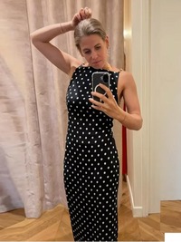 Gold Chain Black Maxi Dress – Sleeveless Slim-Fit Evening Gown