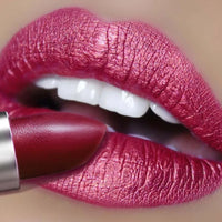 Metallic Plumping Lip Oil