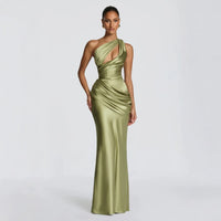Aria gown olive front detail