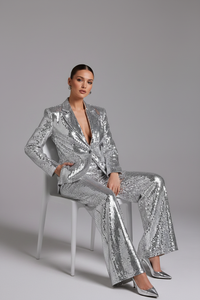 Seated Sophistication - Elegant
